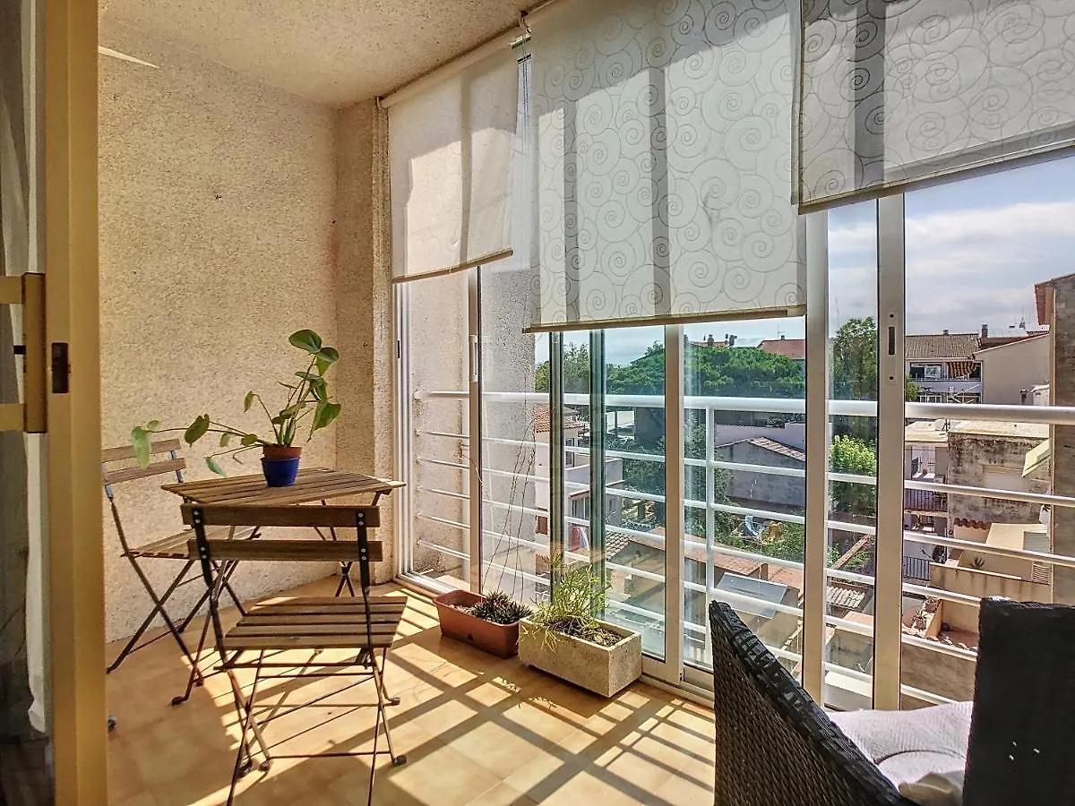 Metro Apartment L'Estartit Spain